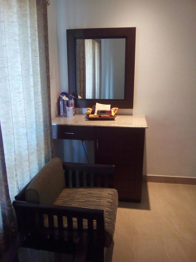 Lalitha Inn Guruvāyūr Buitenkant foto