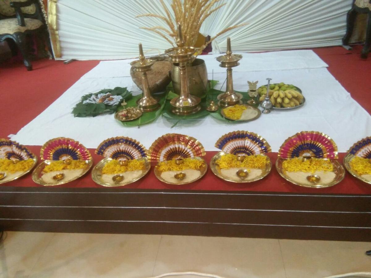 Lalitha Inn Guruvāyūr Buitenkant foto