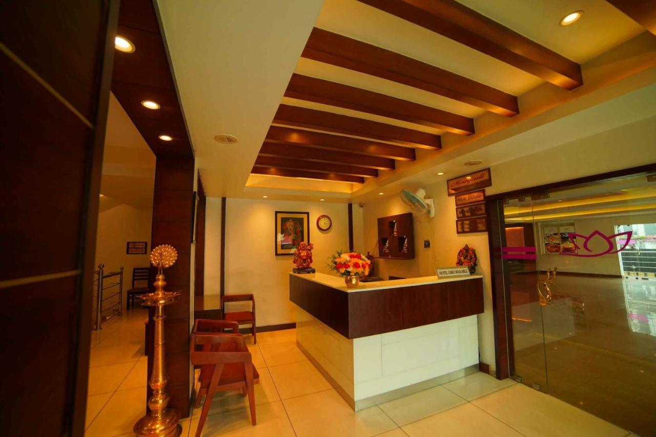Lalitha Inn Guruvāyūr Buitenkant foto