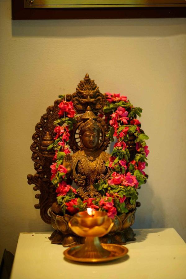 Lalitha Inn Guruvāyūr Buitenkant foto