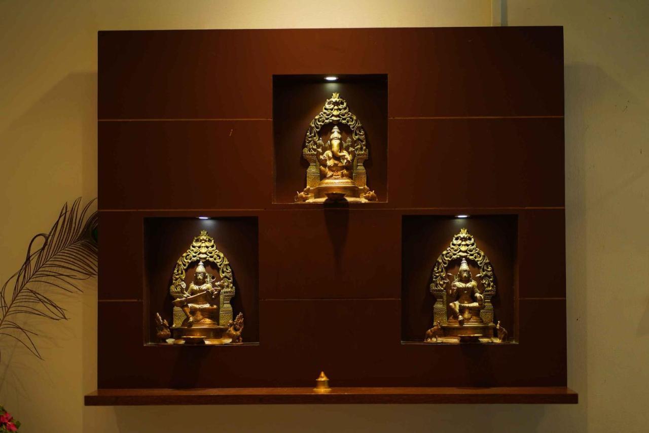 Lalitha Inn Guruvāyūr Buitenkant foto
