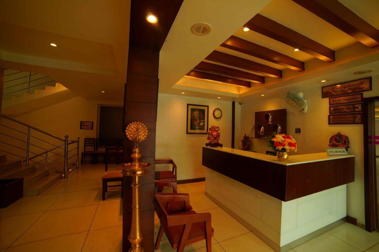 Lalitha Inn Guruvāyūr Buitenkant foto